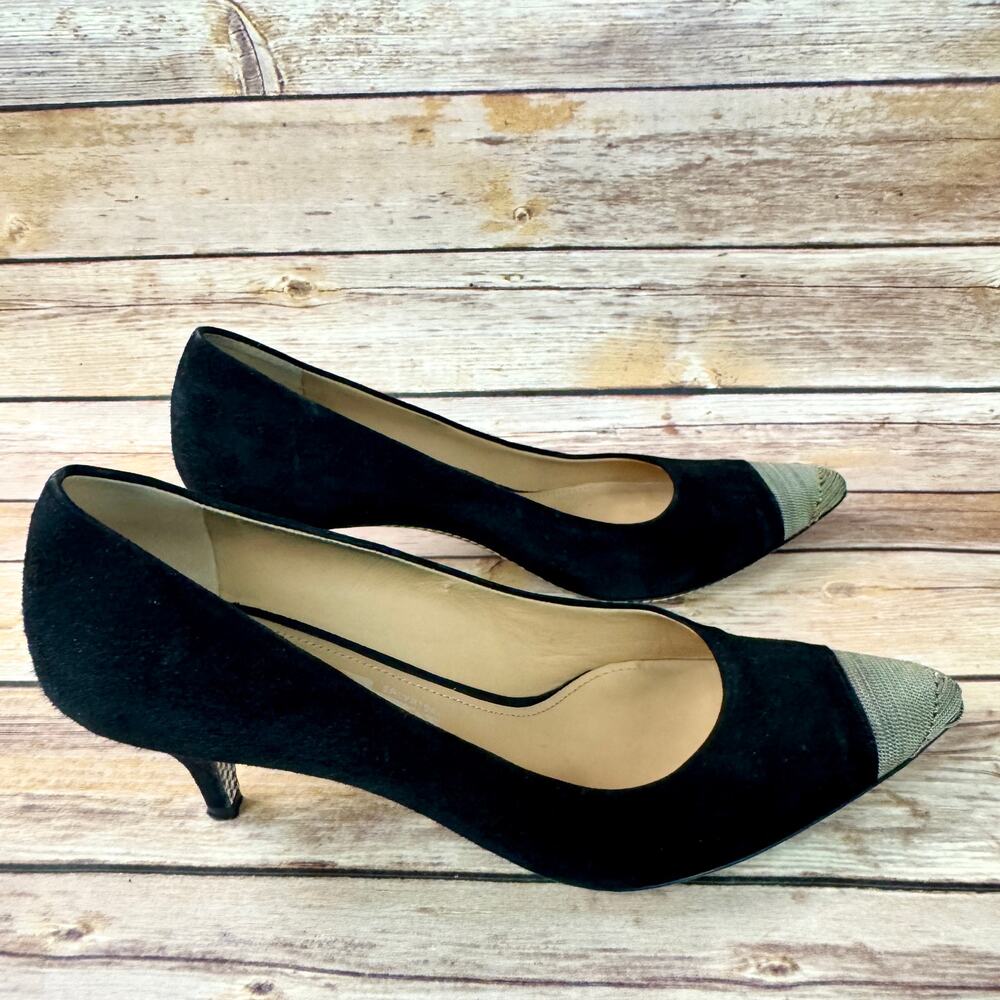 Salvatore Ferragamo Womens Black Suede Pumps with Gold Chain Cap Toe 8.5 A2